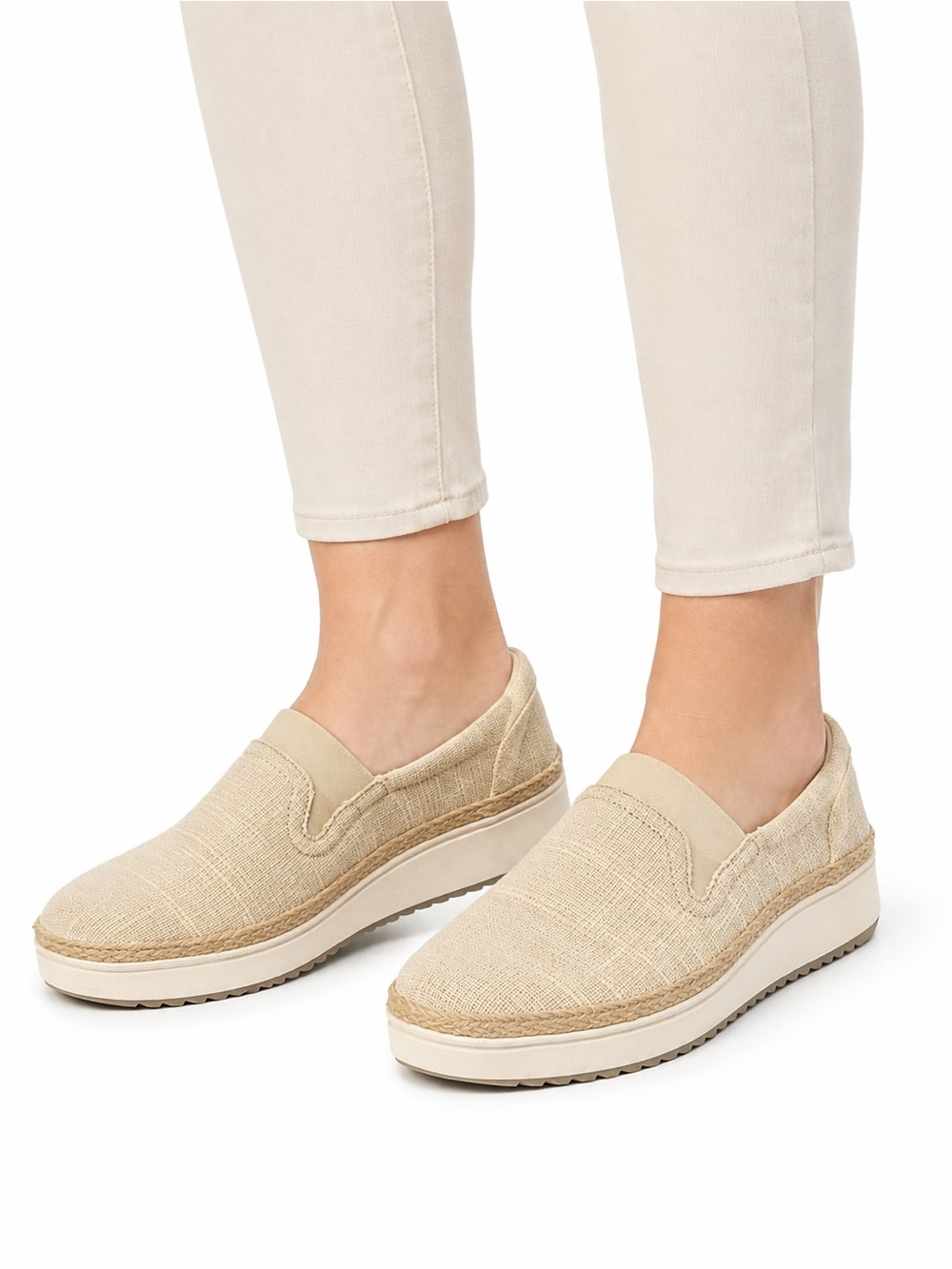 Size 7.5 Clarks Women’s Zylah Sky Natural Beige Slip On Wedge Loafers Shoes